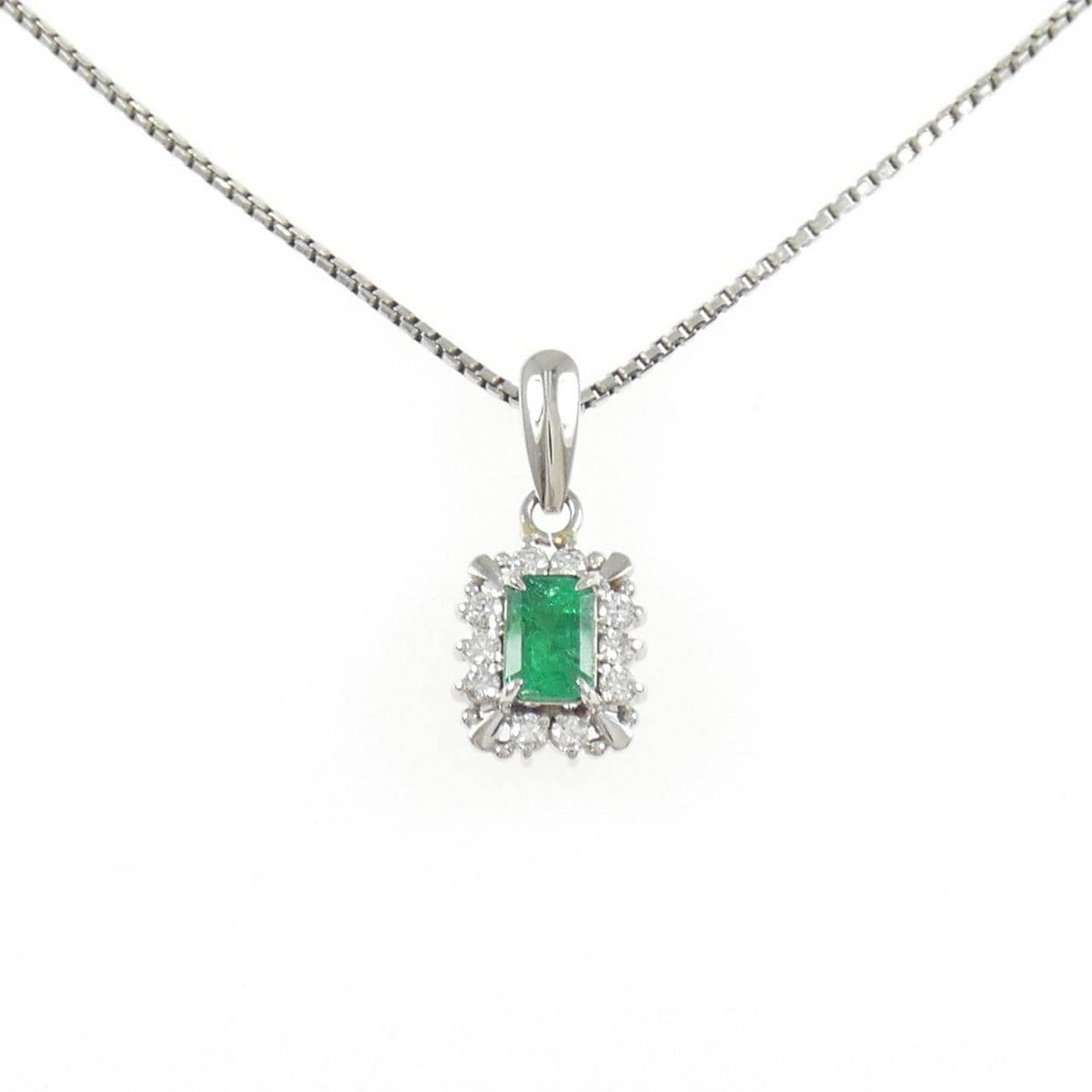 PT900/PT850 エメラルド ネックレス 0.41CT