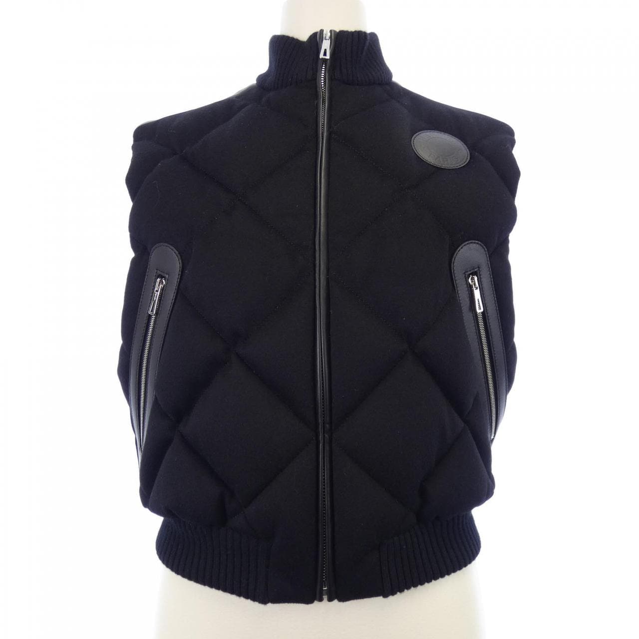 エルメス HERMES *17-7203 ダウンベスト