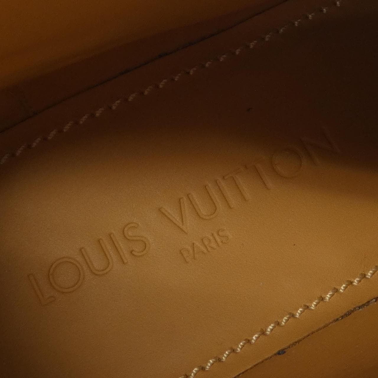 ルイヴィトン LOUIS VUITTON ブーツ