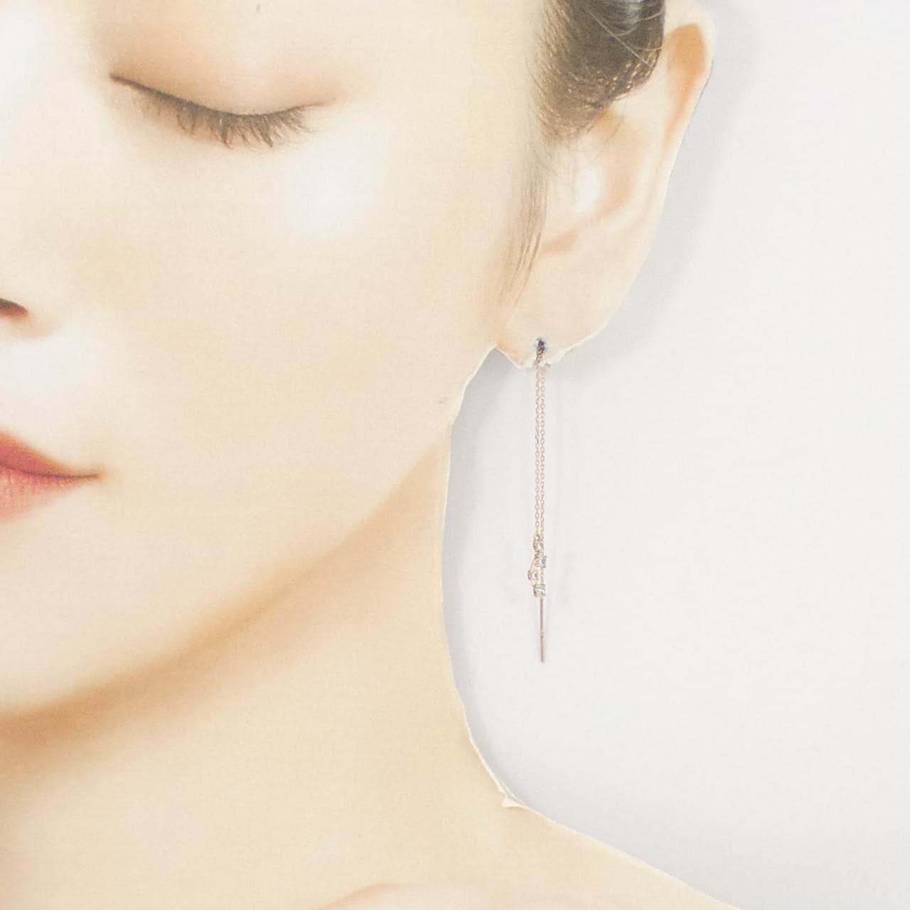 エテ ダイヤモンド ピアス 0.08CT