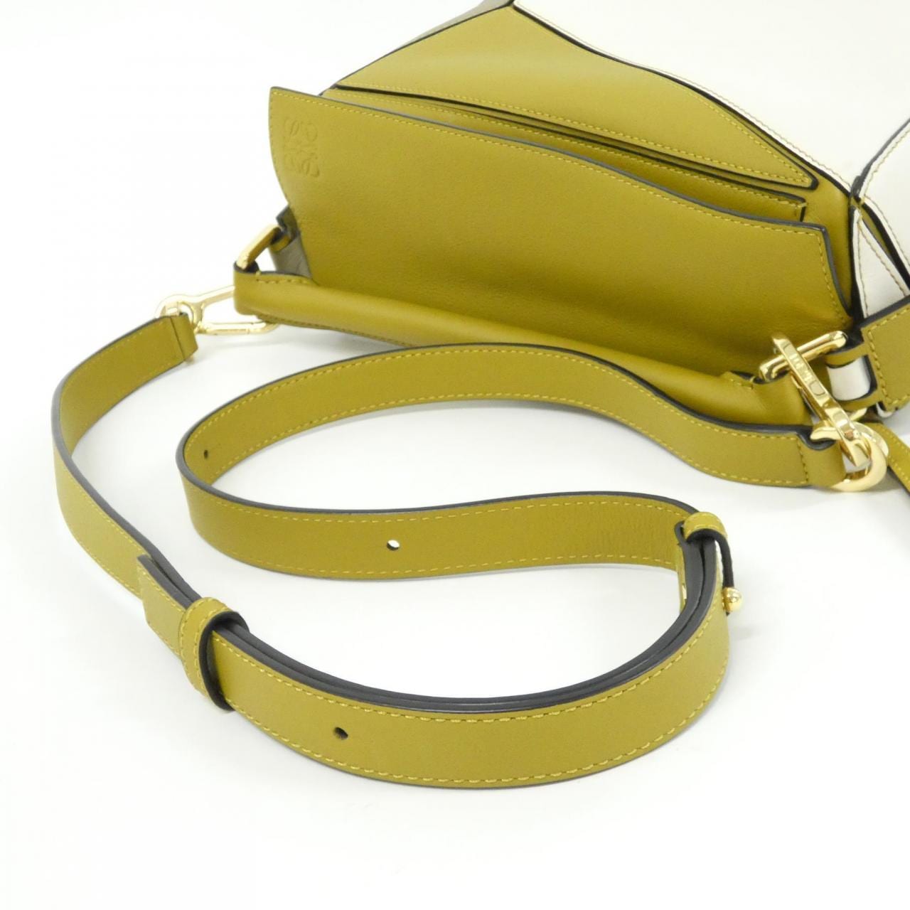 ロエベ PAZZUL SMALL A510S21X55 バッグ