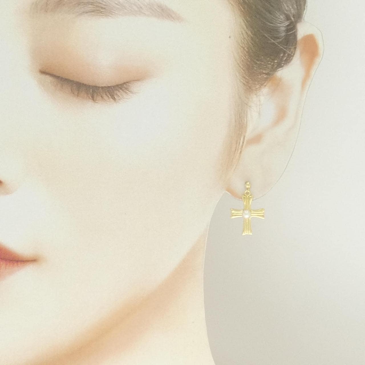 K18YG クロス アコヤパール ピアス