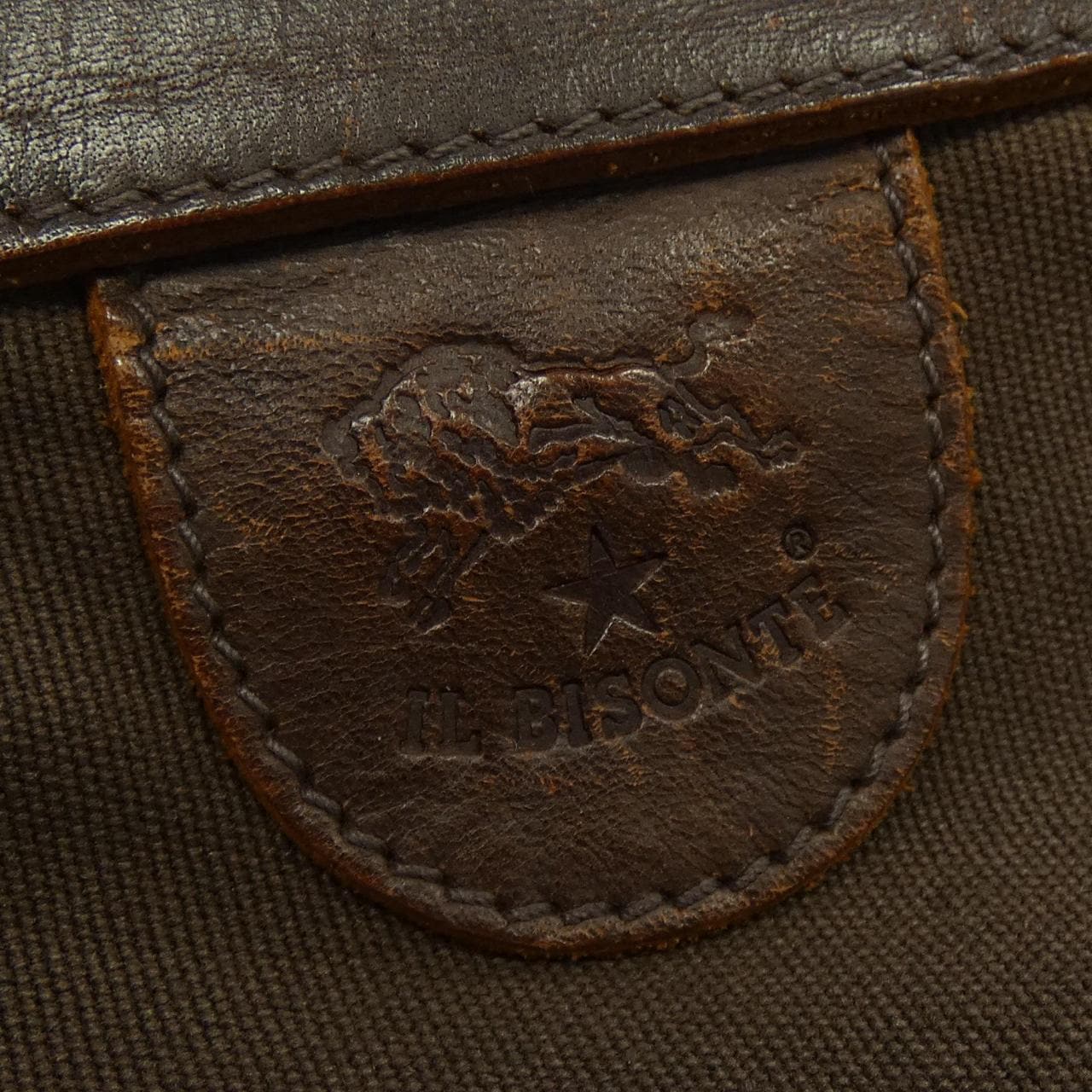 イルビゾンテ IL BISONTE BAG