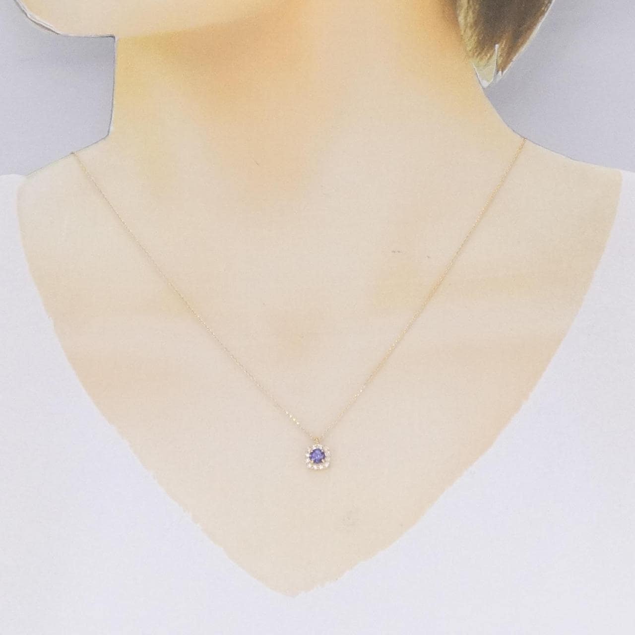 K18YG Tanzanite necklace
