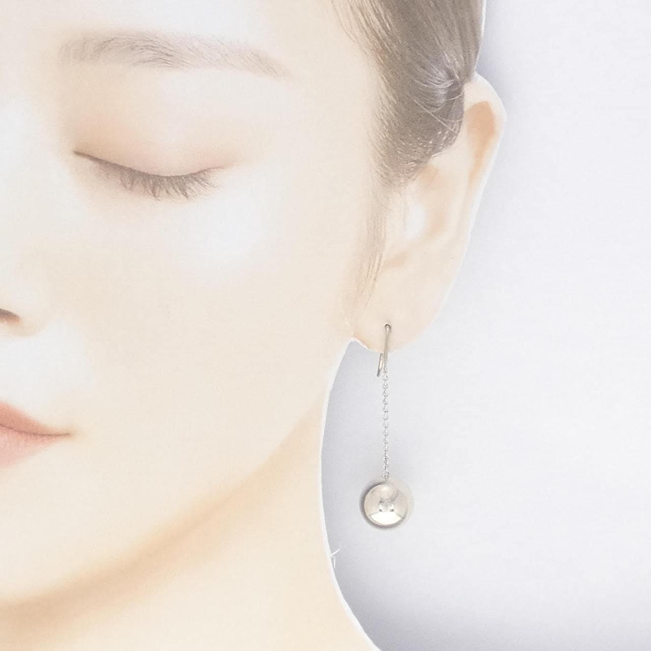 TIFFANY ball hook earrings