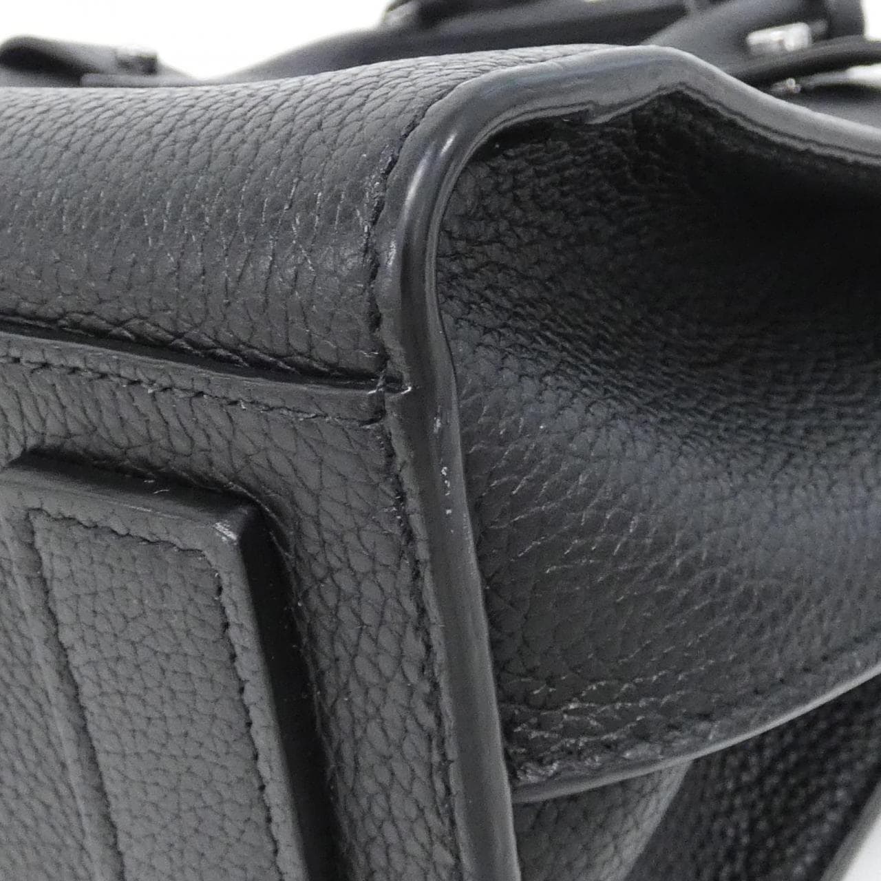 サンローラン SAC DE JOUR SOUPLE 485019 DTI0E バッグ