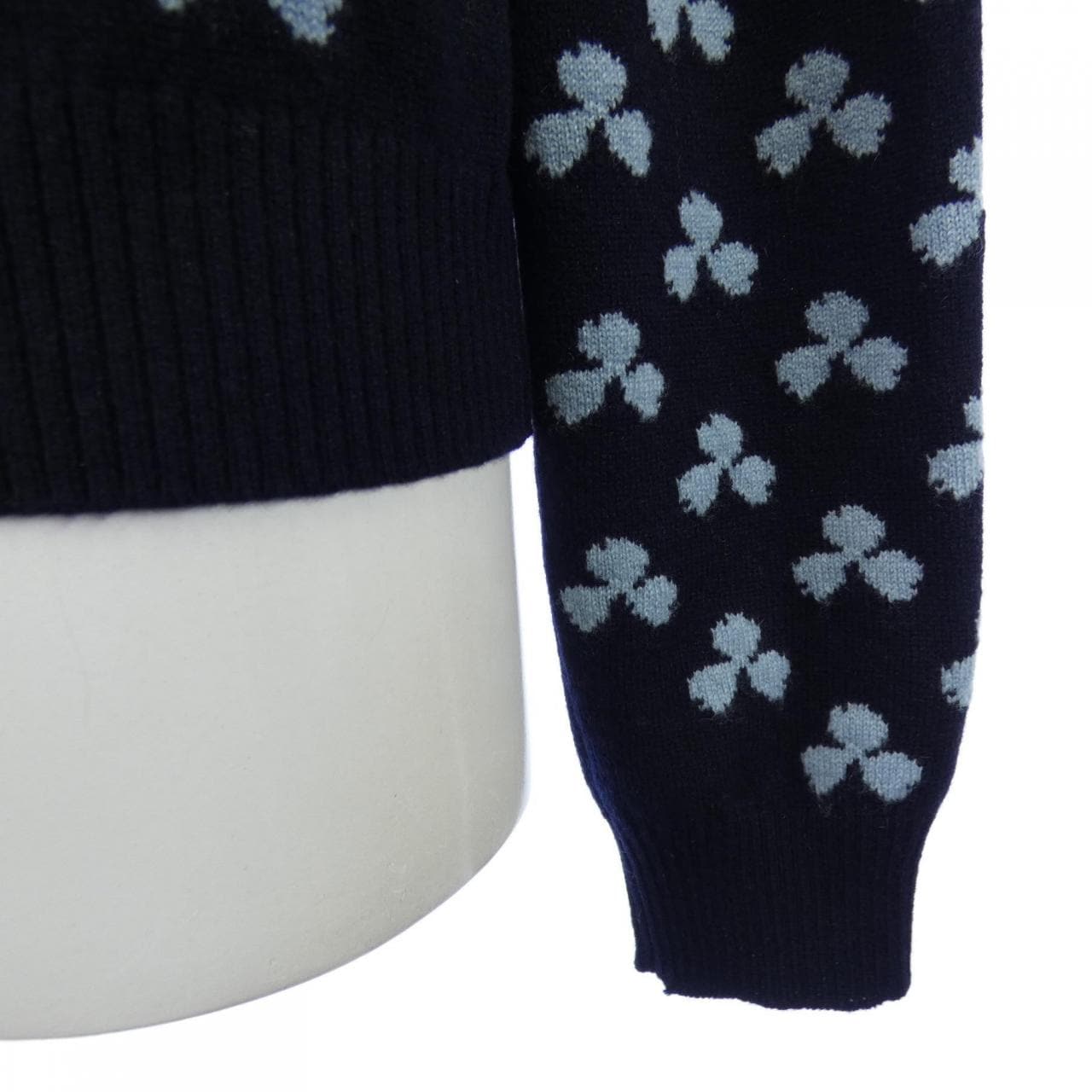 エルメス HERMES クルードセル クローバー *97-7705 ニット