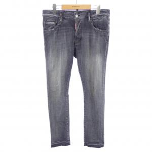 ディースクエアード DSQUARED2 S74LB1389 ジーンズ