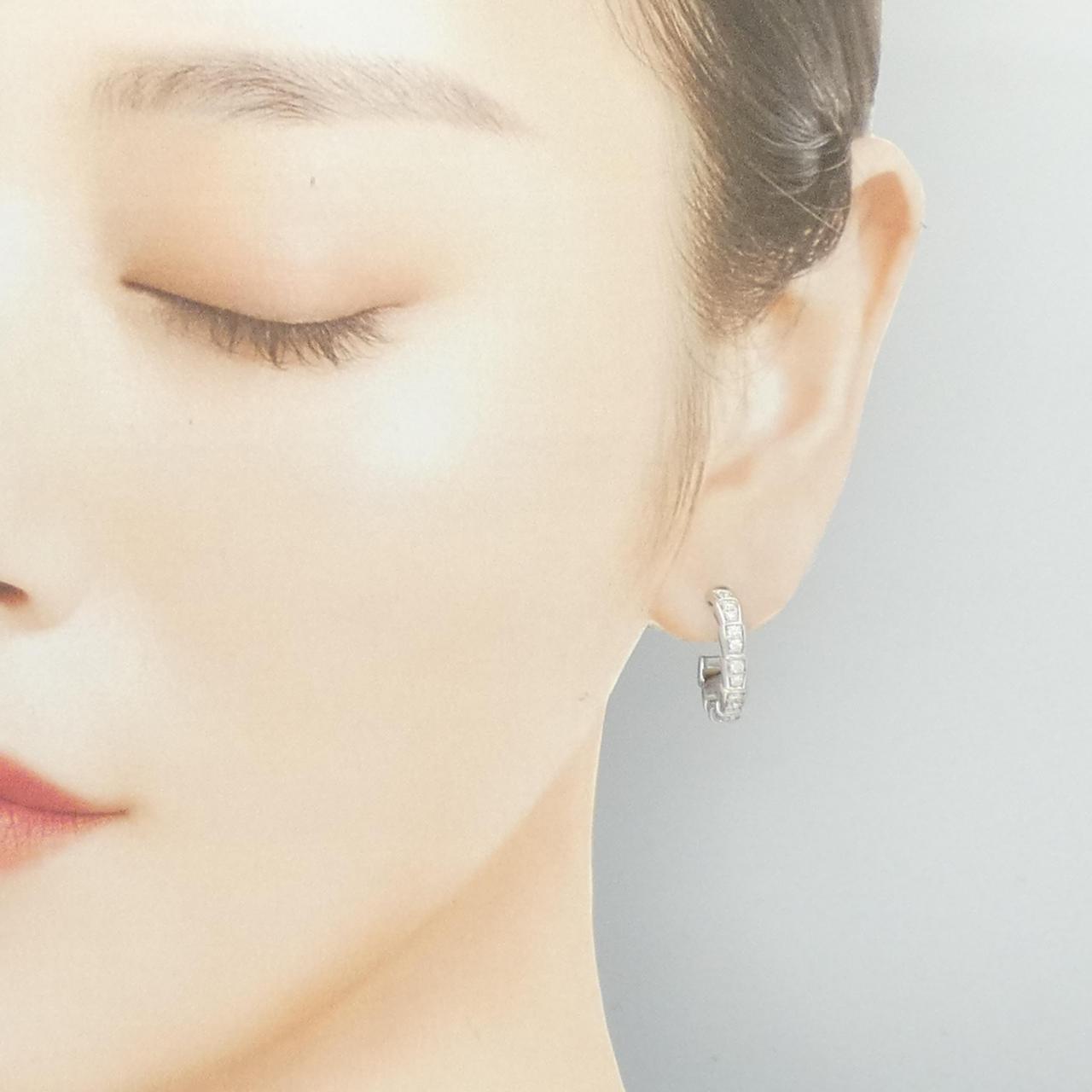 ブルガリ セルペンティ ヴァイパー ピアス