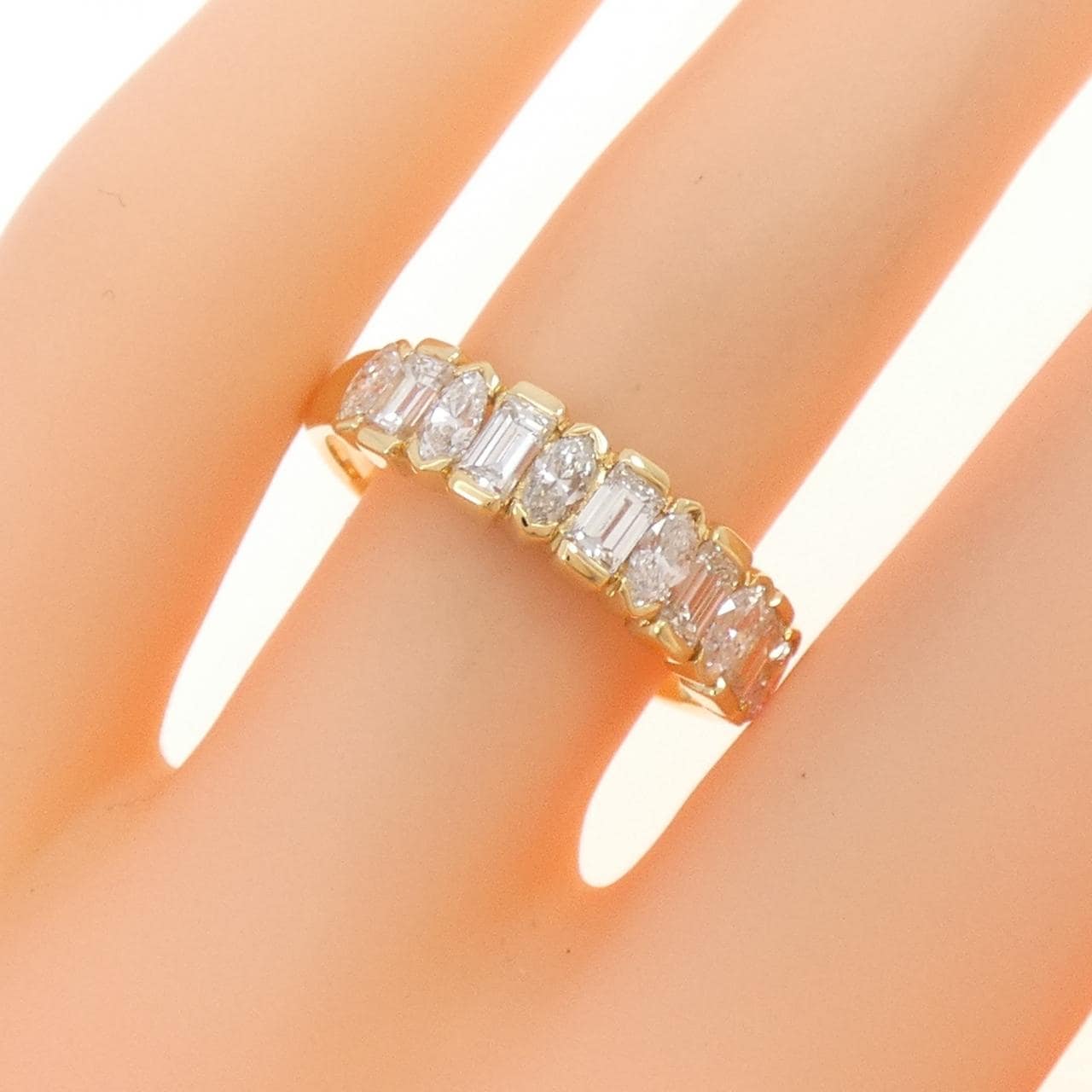 18KYG Diamond Ring 1.13CT