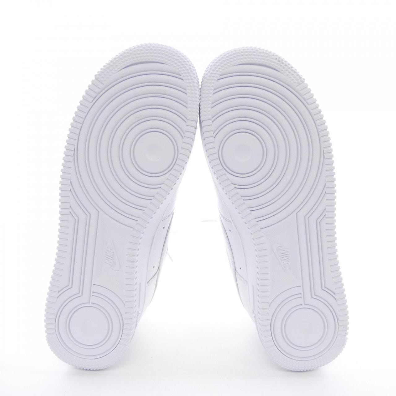 ナイキ NIKE CZ8065-100 スニーカー