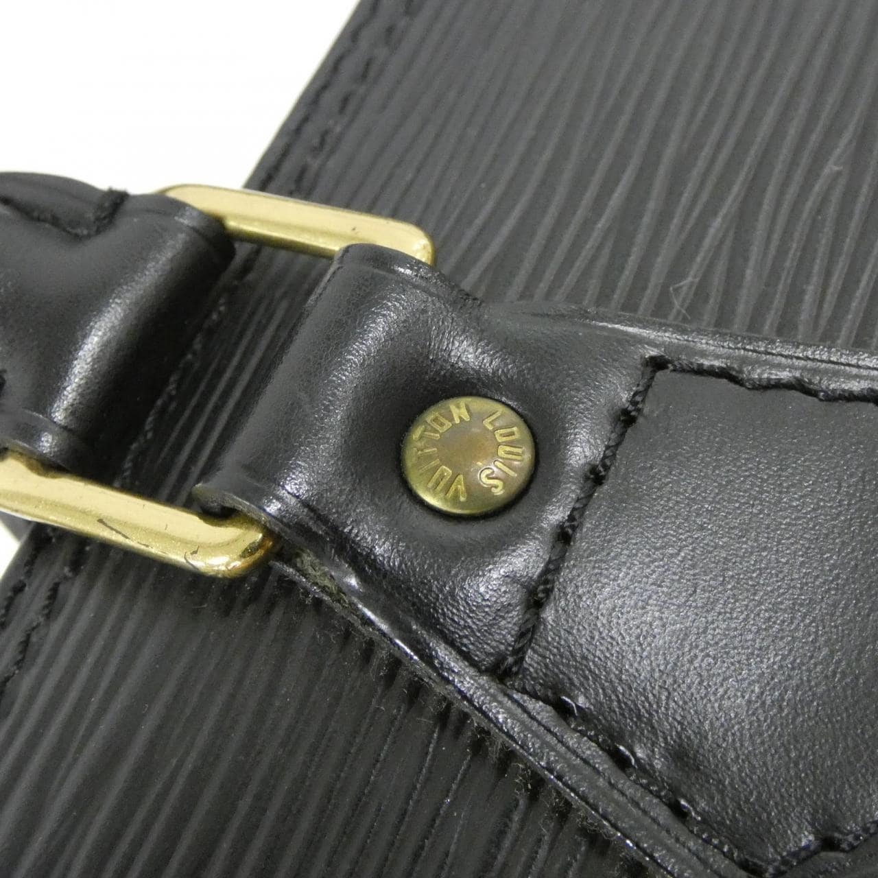 ルイヴィトン エピ アルマ PM M52142 バッグ