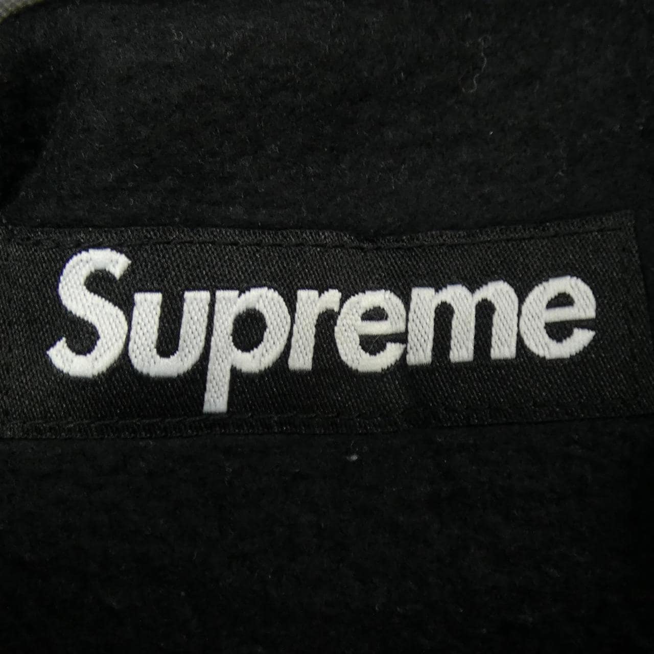 シュプリーム SUPREME パーカー