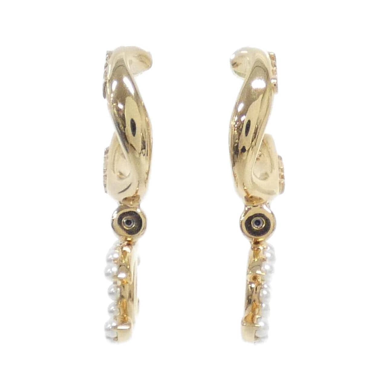 シャネル ピアス