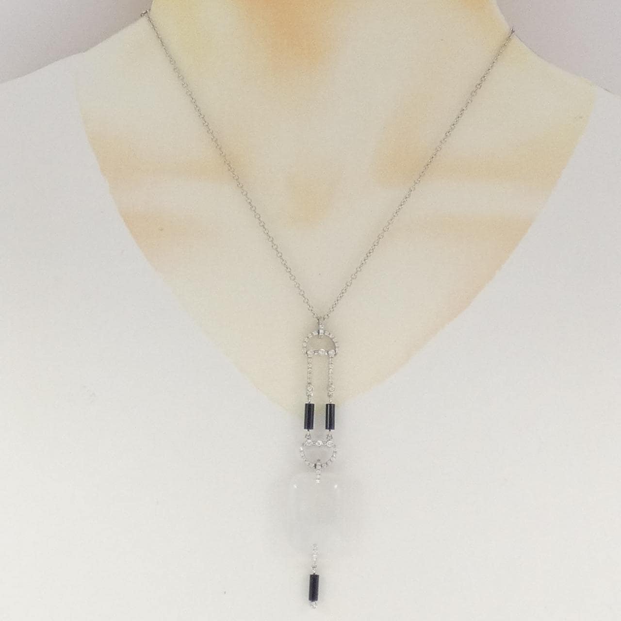 750WG カラーストーン ネックレス