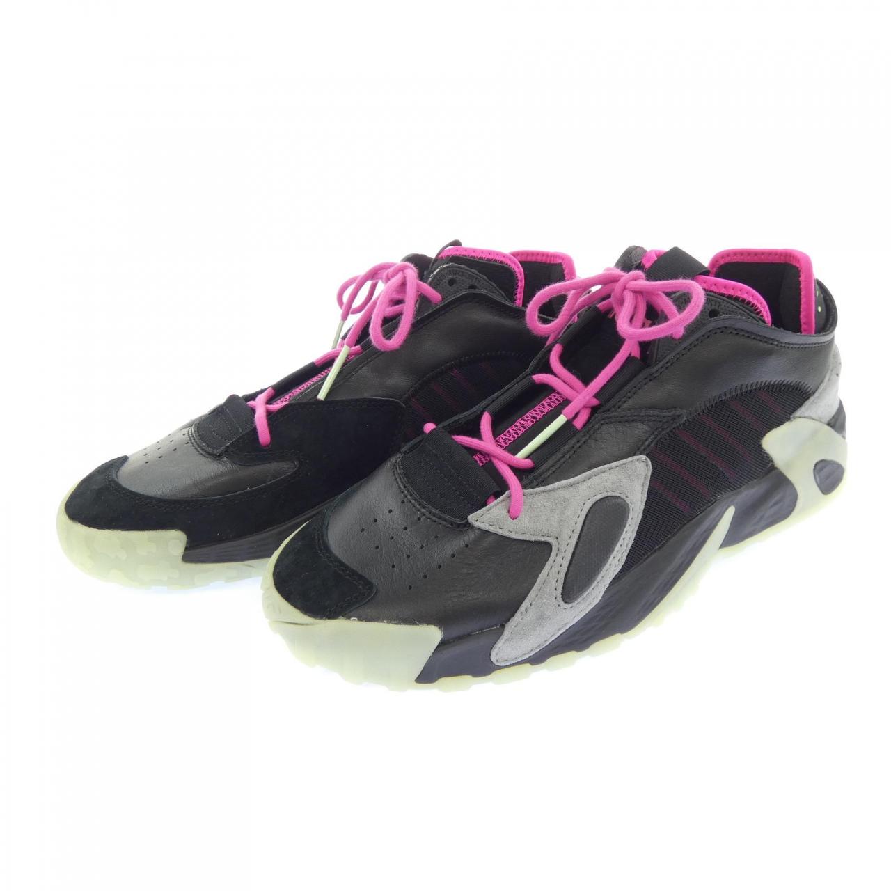 アディダス ADIDAS FV4524 スニーカー