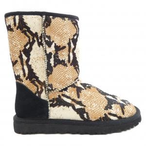 アグ UGG ブーツ