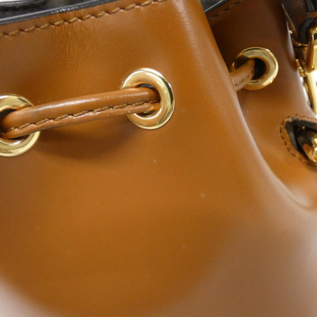 フェンディ ミニ モン トレゾール 8BS010 AC9L バッグ