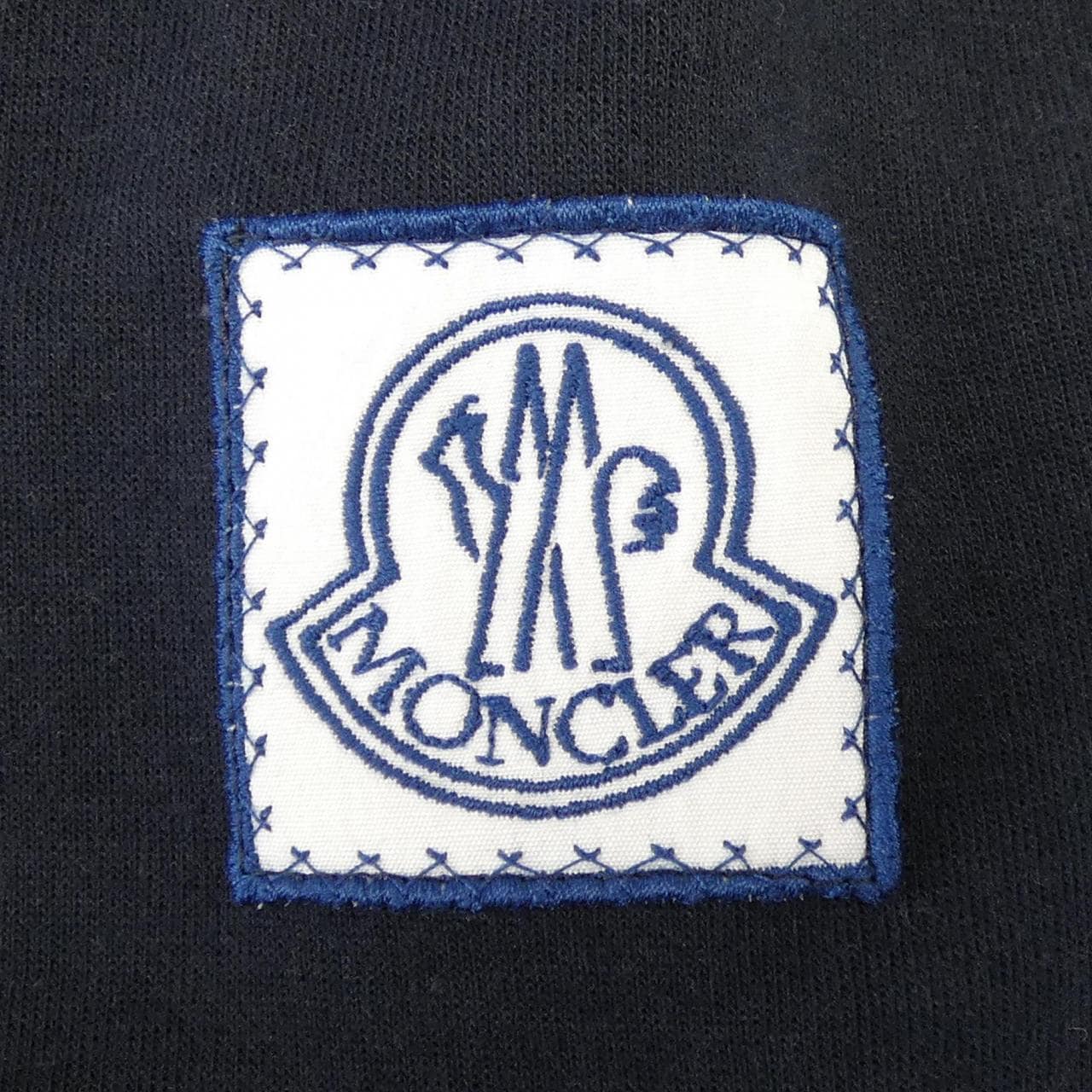 モンクレールガムブルー MONCLER GAMMEBLEU 13918411450 ダウンジャケット