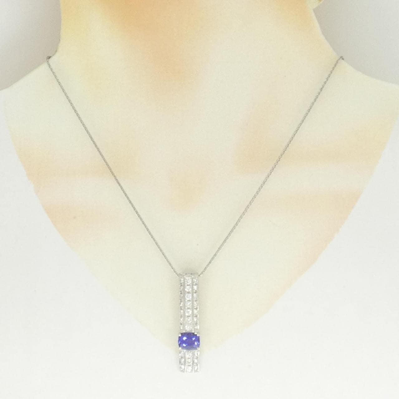 PT900/PT850 タンザナイト ネックレス 2.47CT