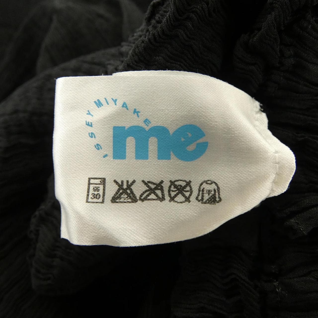 ミーイッセイミヤケ me ISSEY MIYAKE MI91FG110 スカート