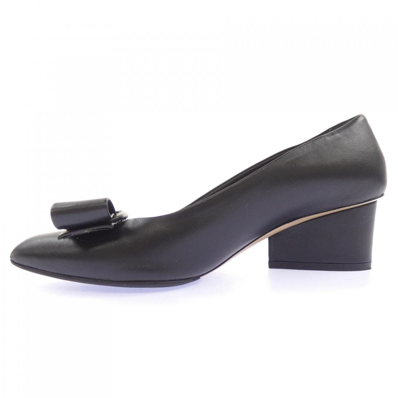 サルヴァトーレフェラガモ SALVATORE FERRAGAMO パンプス