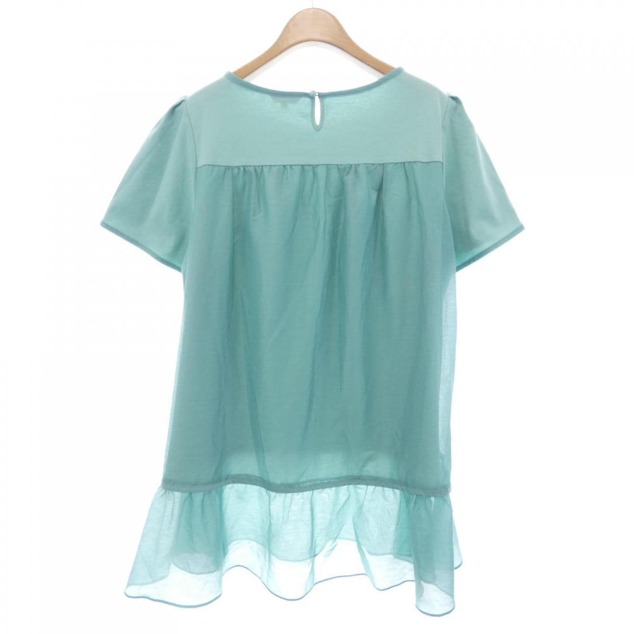 トゥービーシック TO BE CHIC トップス