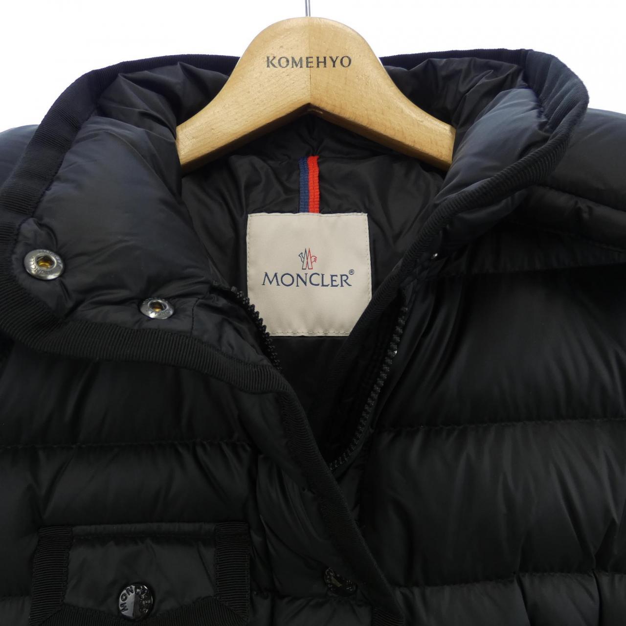 モンクレール MONCLER ダウンコート