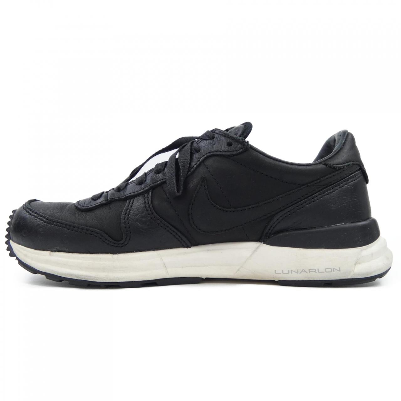 ナイキ NIKE スニーカー
