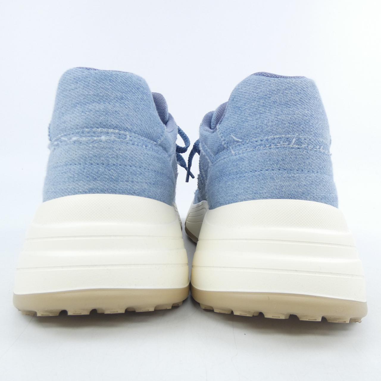 ホーガン Hogan スニーカー