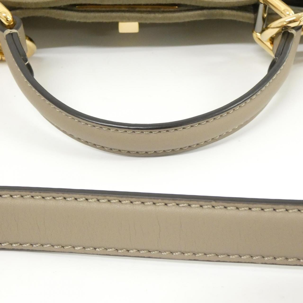 FENDI Peekaboo IC小号8BN327 ALG7 包