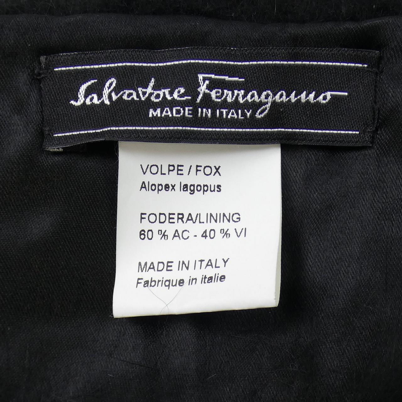 サルヴァトーレフェラガモ SALVATORE FERRAGAMO カラー