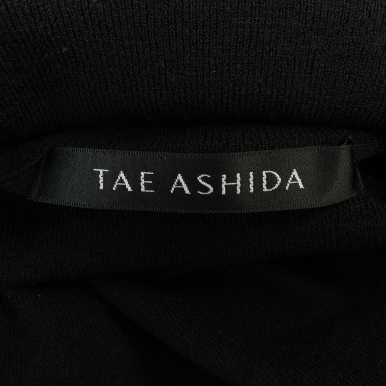 タエアシダ TAE ASHIDA ニット
