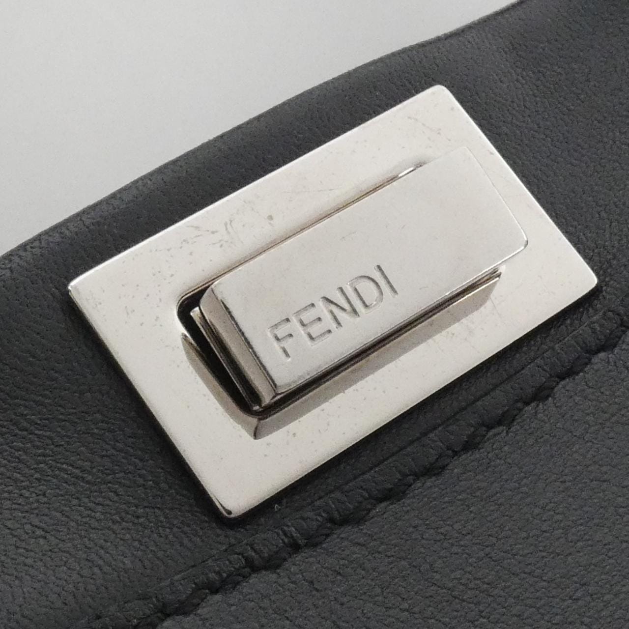 フェンディ 8BN244 7G1 バッグ