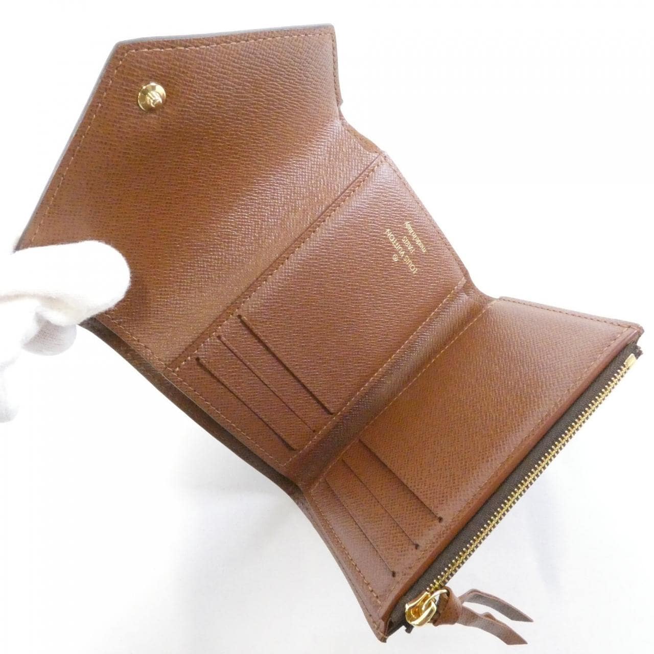 ルイヴィトン モノグラム ポルトフォイユ ヴィクトリーヌ M62472 財布