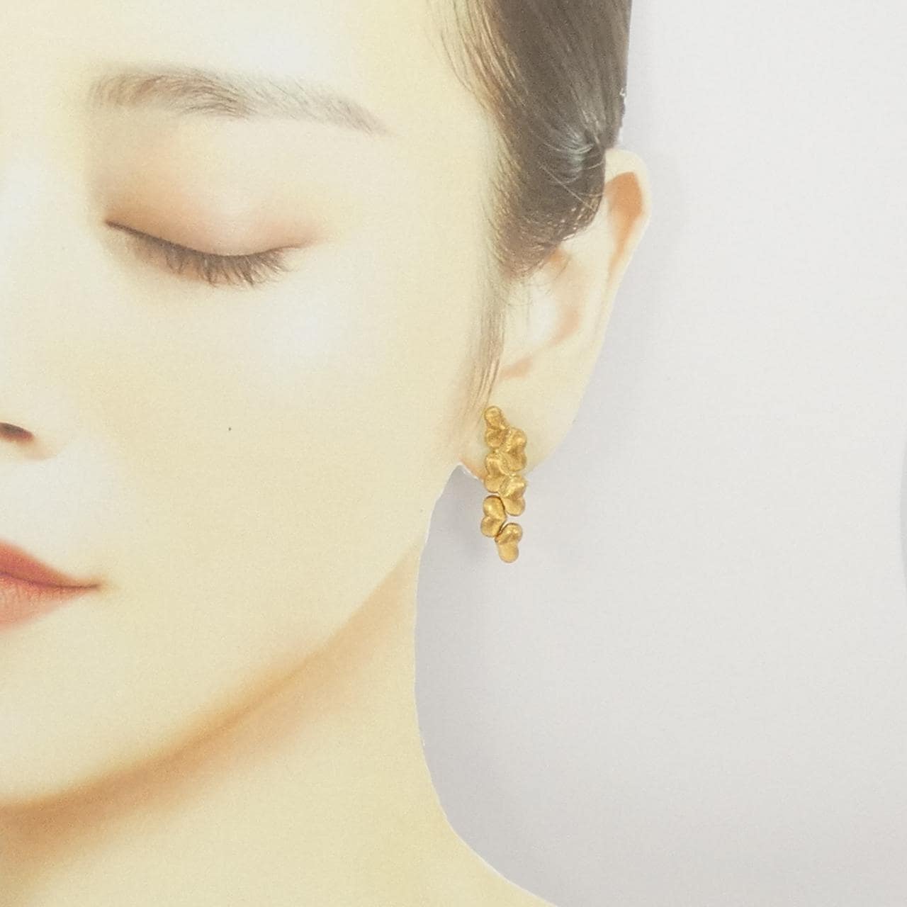 Nanis 750YG Heart Earrings