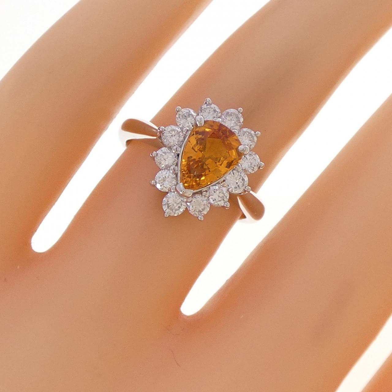 PT900 サファイヤ リング 1.29CT