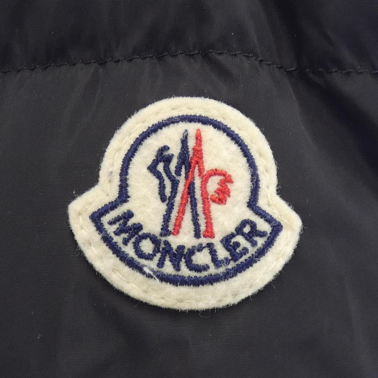 モンクレール MONCLER AVOCETTE ダウンコート