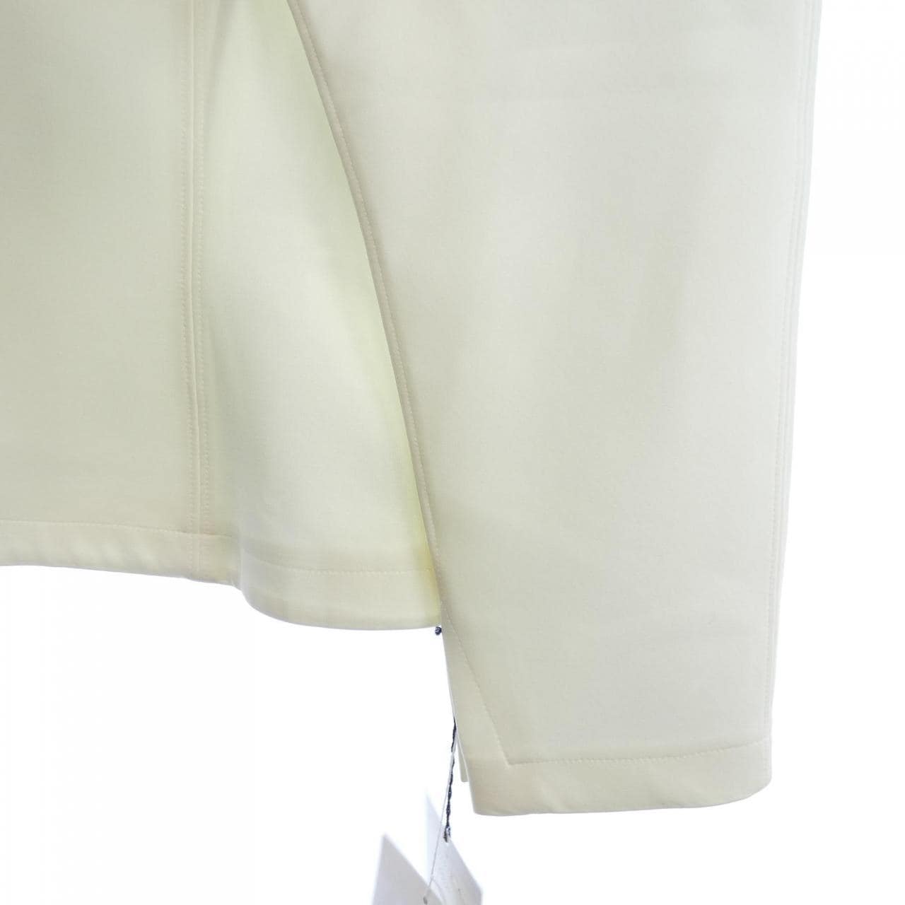 タエアシダ TAE ASHIDA ノーカラージャケット