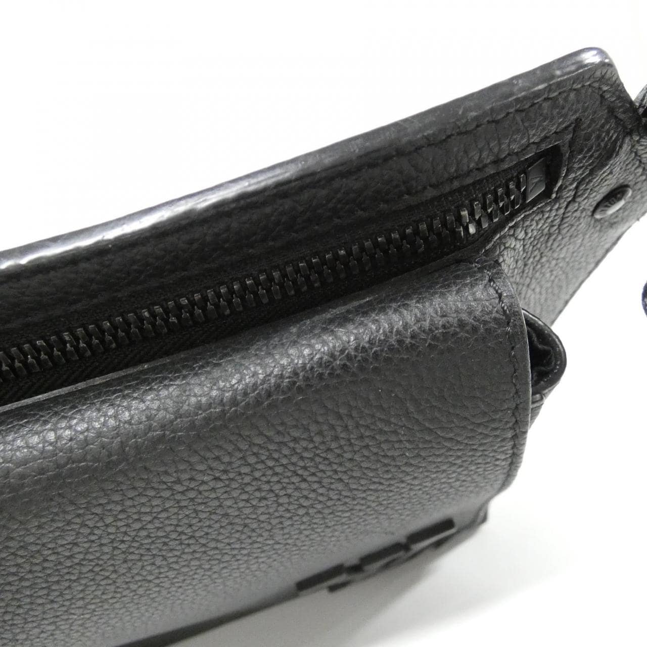 ルイヴィトン LVアエログラム テイクオフ スリング M57081 ショルダーバッグ