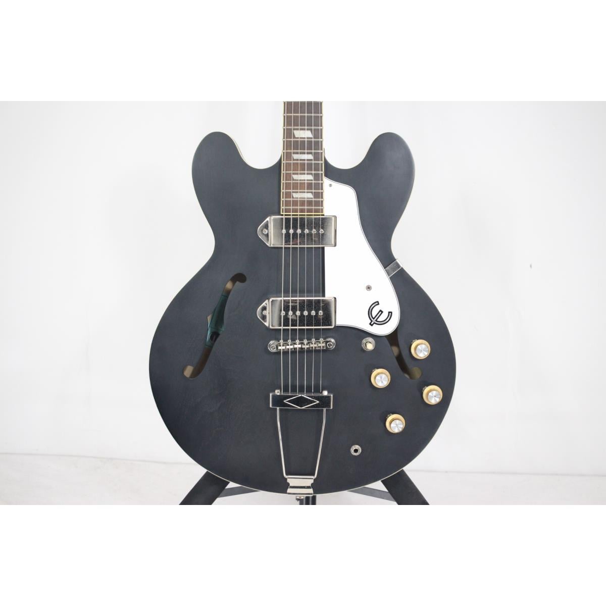 ＥＰＩＰＨＯＮＥ　　ＣＡＳＩＮＯ　ＷＯＲＮ