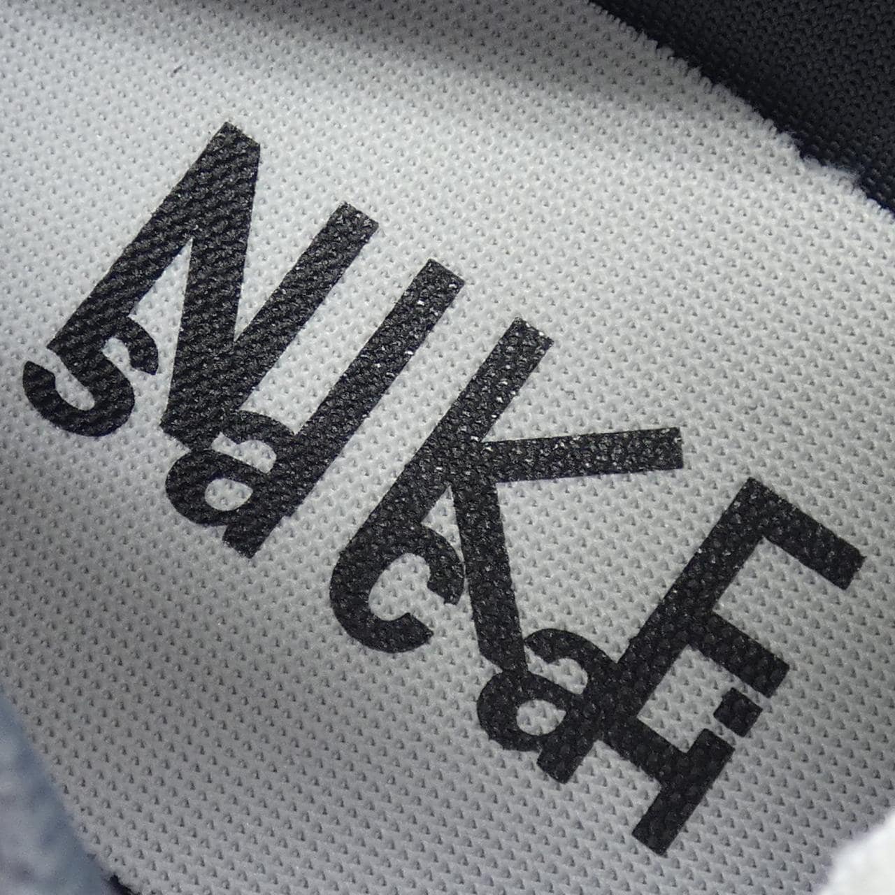 ナイキサカイ NIKE×SACAI DD1877-002 スニーカー