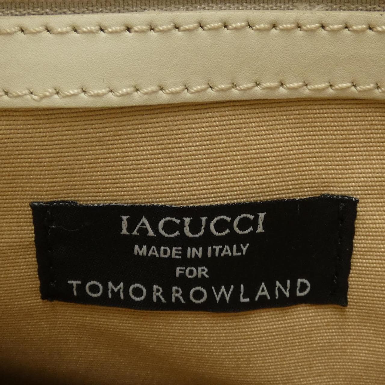 イアクッチ IACUCCI BAG