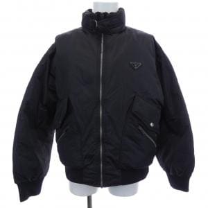プラダ PRADA トライアングルロゴ SGC842 SOOO 16BF ダウンジャケット