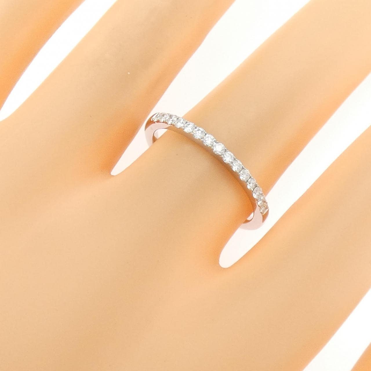 ジーエスティービー ダイヤモンド リング 0.23CT