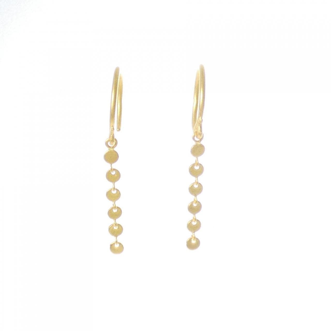 マリエレーヌ･ドゥ･タイヤック ピアス