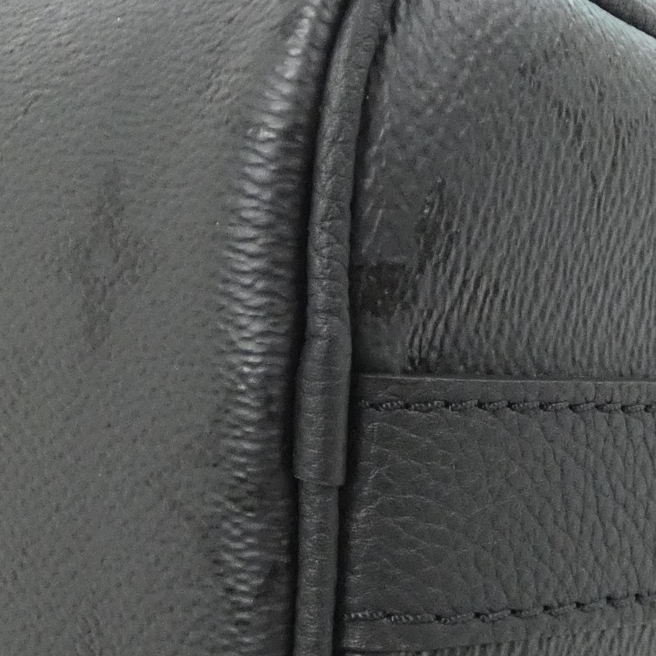 ルイヴィトン M28369 バッグ