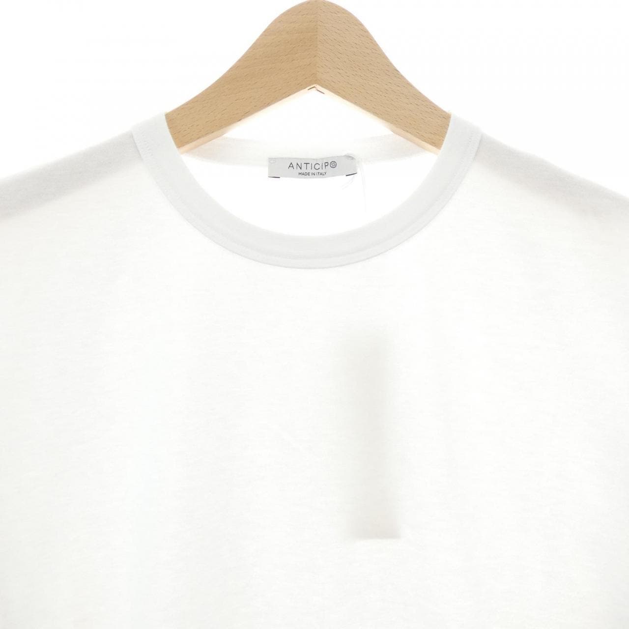 アンティーチポ ANTICIPO Tシャツ