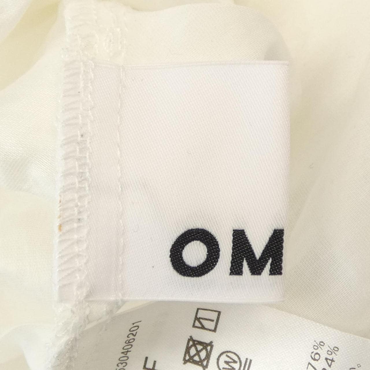 OMMO シャツ