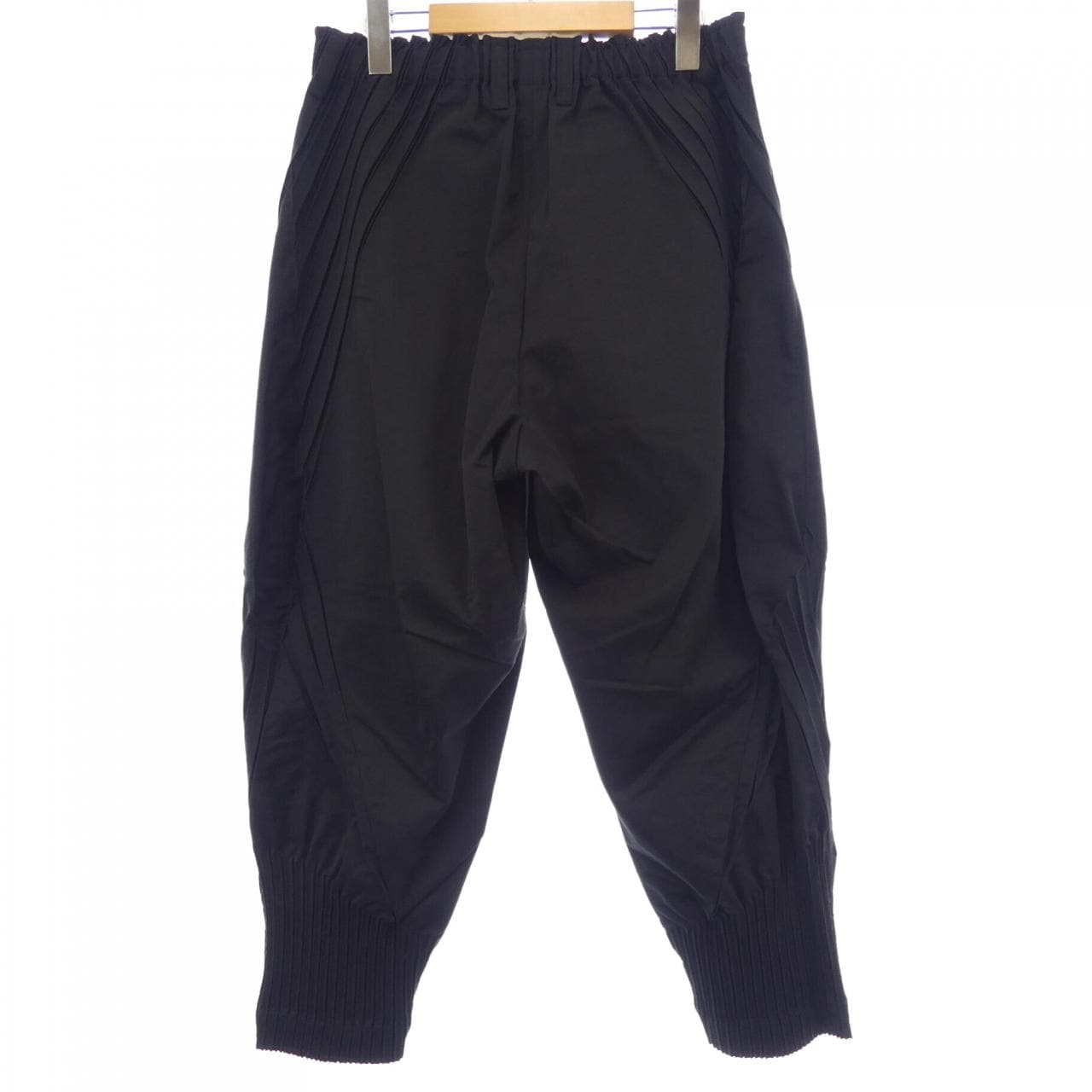 エイポックエイブルイッセイミヤケ A-POC ABLE ISSEY MIYAKE AT13FF210 パンツ